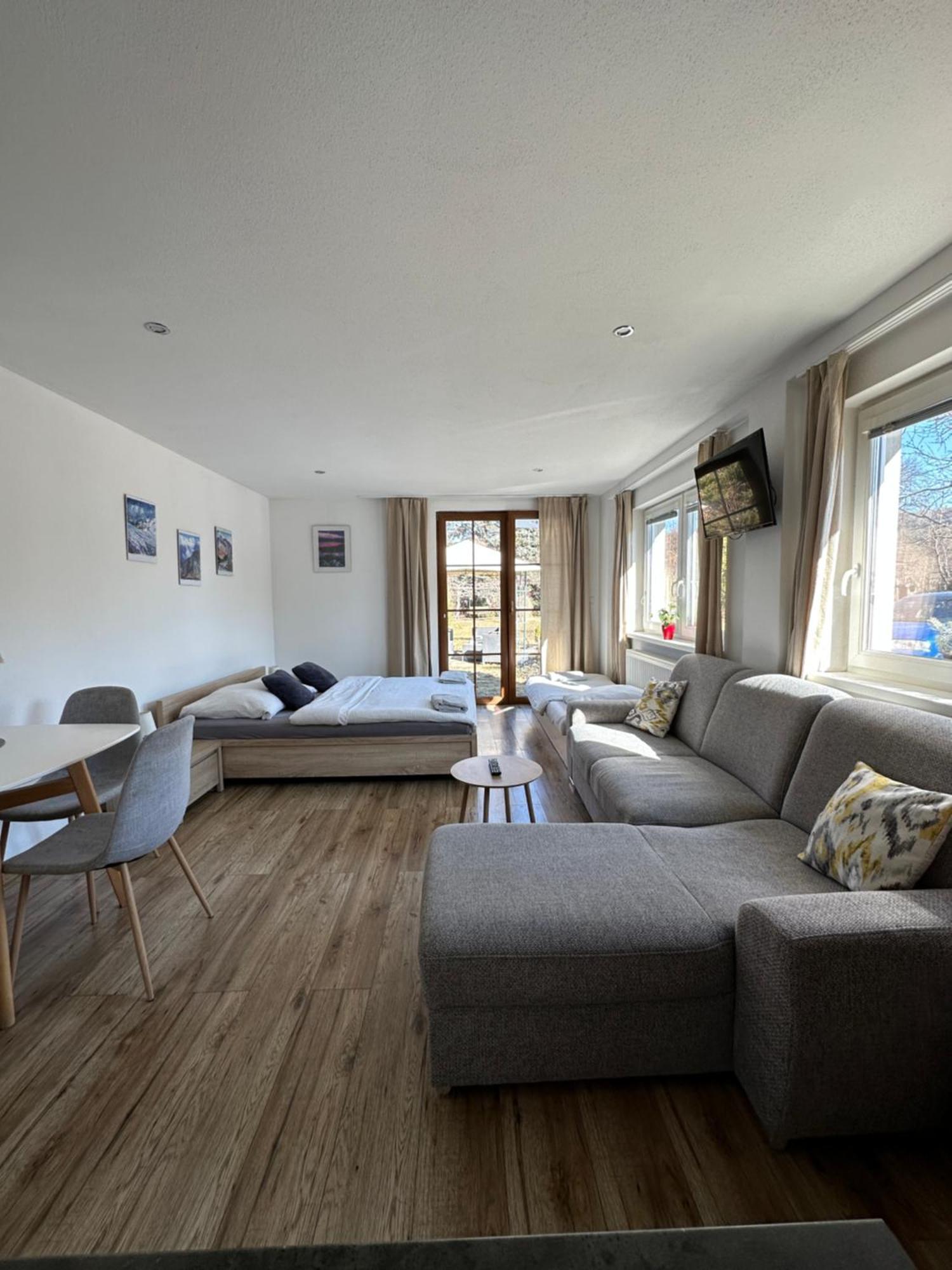 Apartments Albi Liptovský Mikuláš 외부 사진